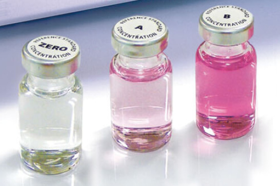 Kit de estándares de referencia cloro 0,2 y 1,0 mg/l (MD 100/110/200)